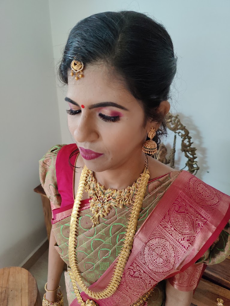 Keerthi makeover studio